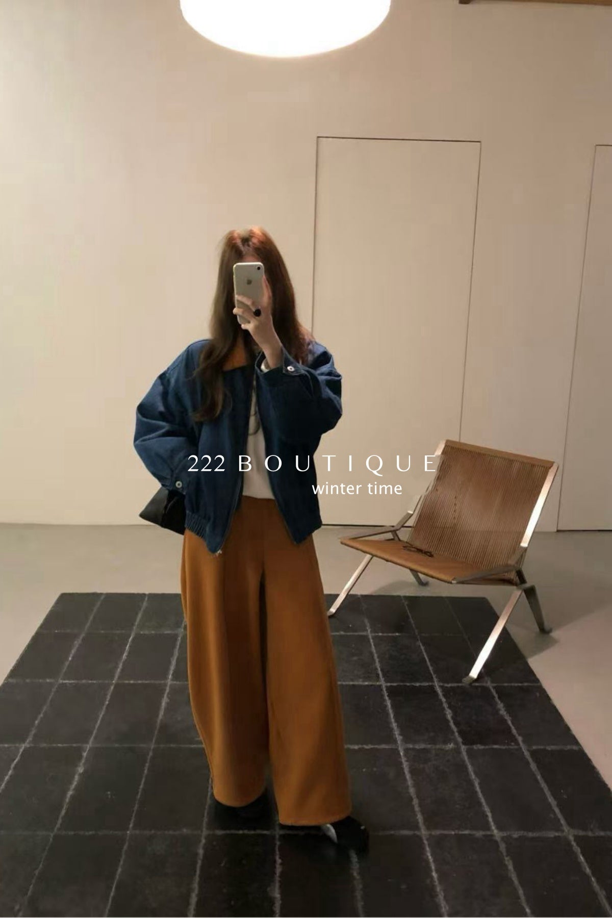 20q19 Wool cropped trousers