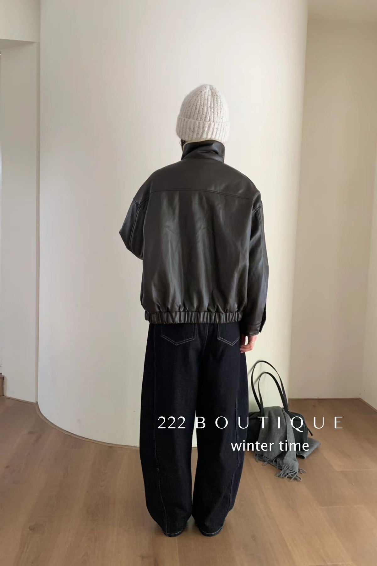 19q28 Basic baggy jeans