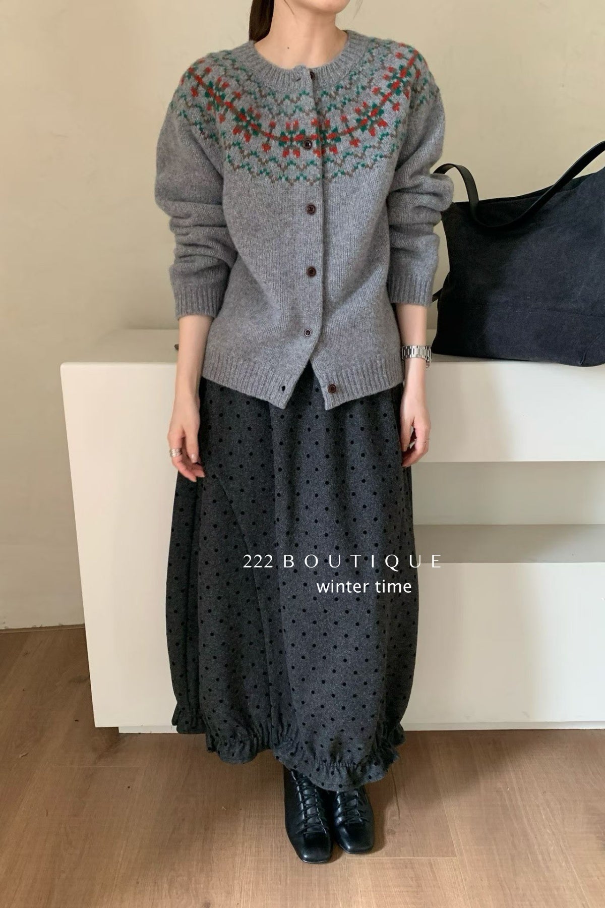 19a100 Cashmere patterned cardigan