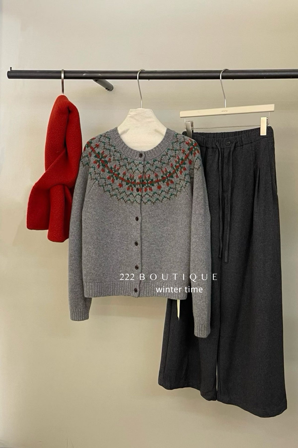 19a100 Cashmere patterned cardigan