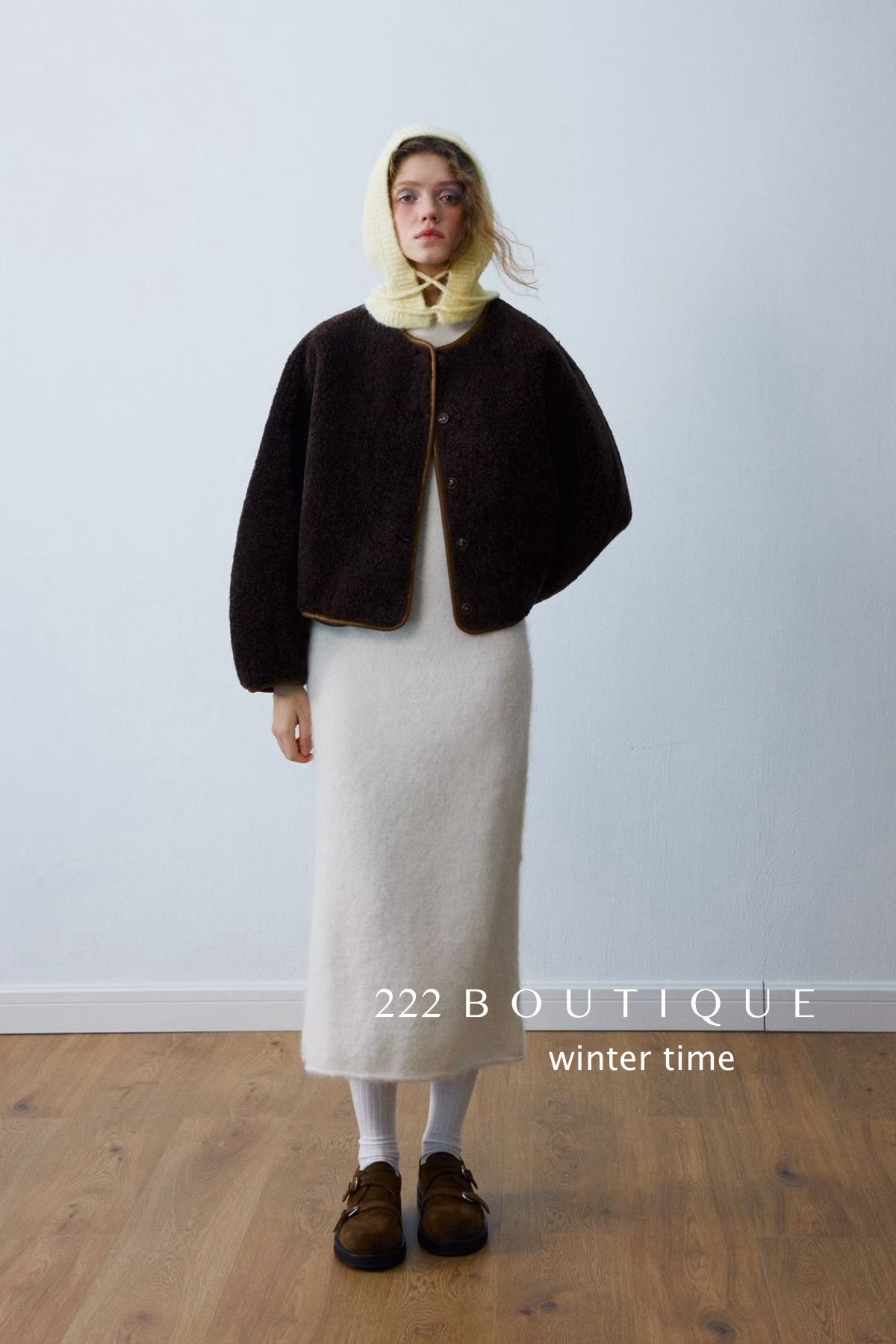 19a74 Reversible fur–suede jacket