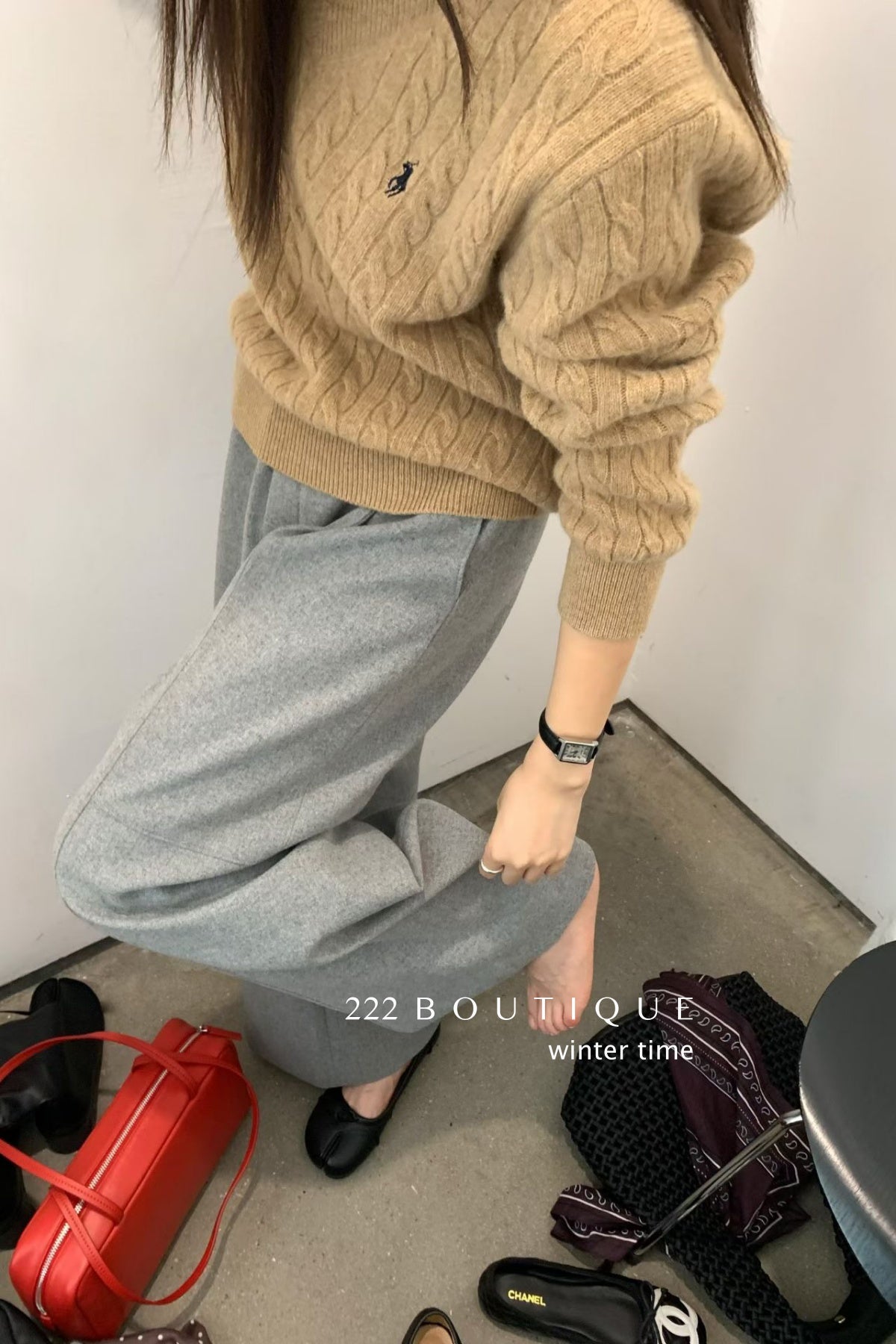 18q27 Wool wide-leg trousers