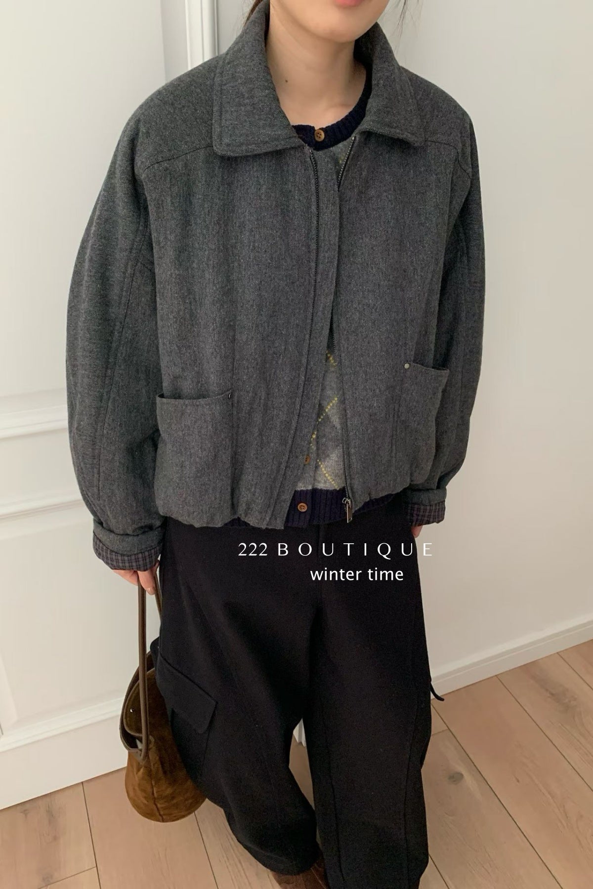 19a95 Tailored puffer jacket with notched collar