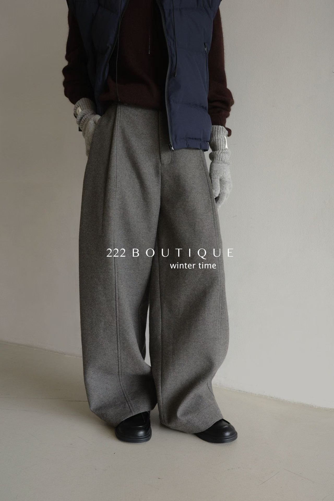 20q20 Wool baggy trousers