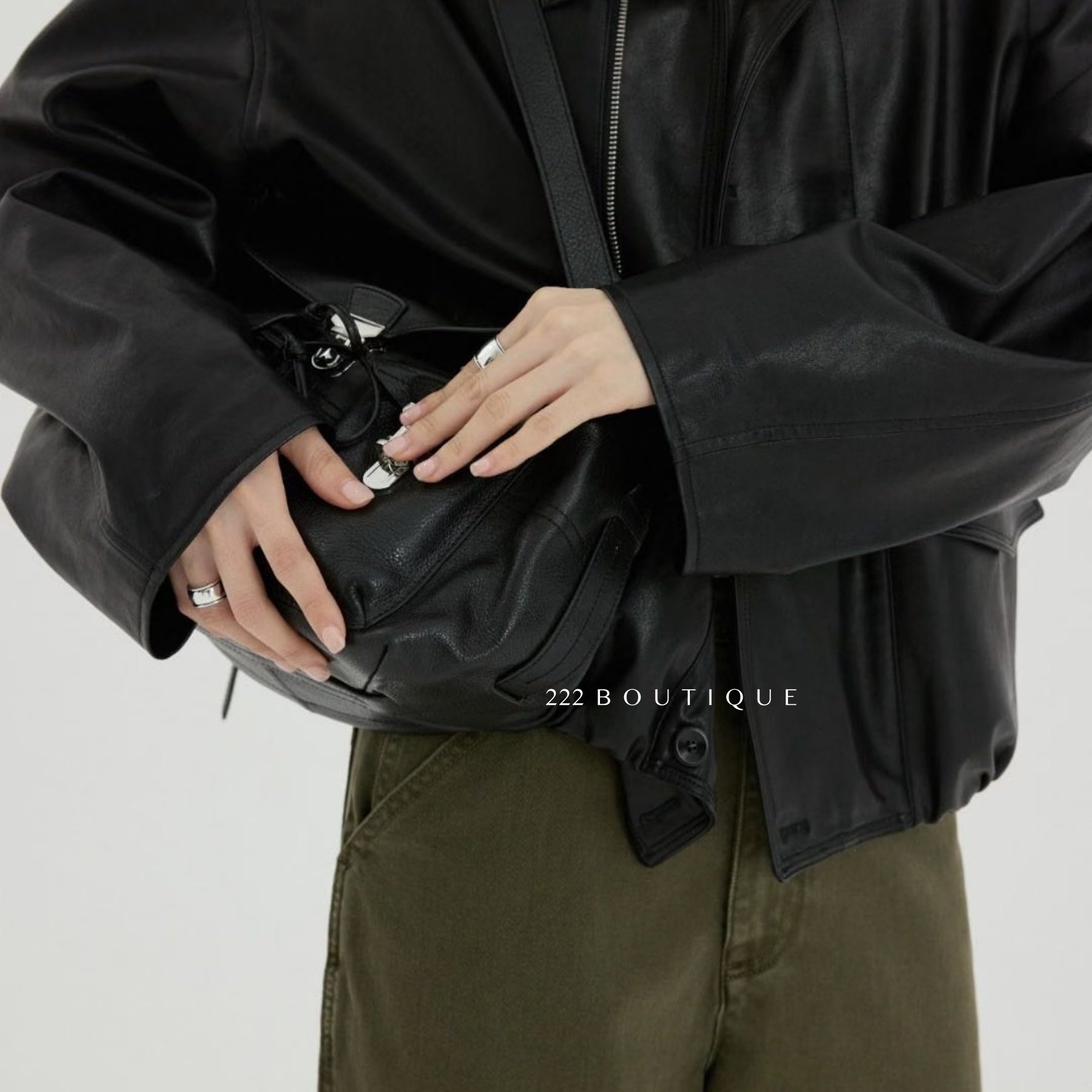 22a69 𝐁𝐀𝐒𝐈𝐂 𝐋𝐄𝐀𝐓𝐇𝐄𝐑 𝐉𝐀𝐂𝐊𝐄𝐓 – 𝐁𝐘 𝟐𝟐𝟐 𝐁𝐎𝐔𝐓𝐈𝐐𝐔𝐄