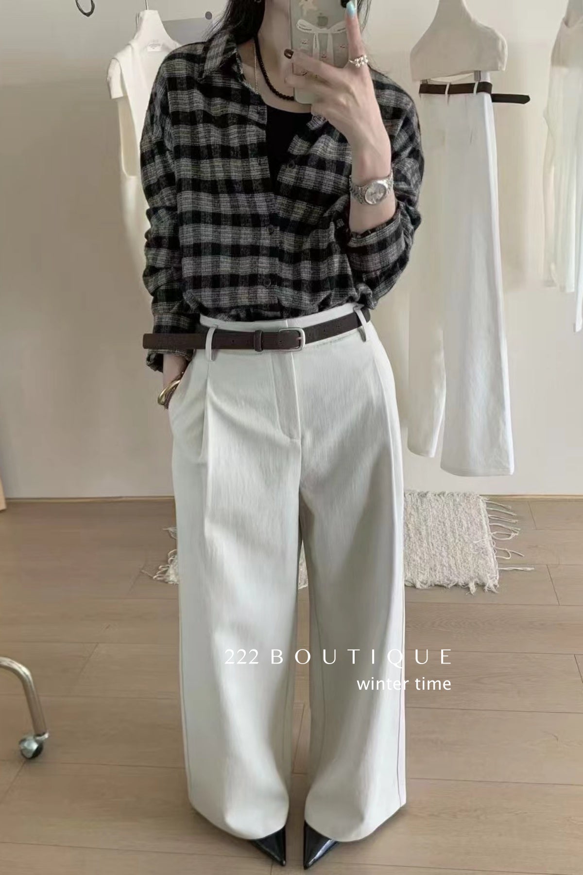 18q30 Cashmere wool trousers with belt