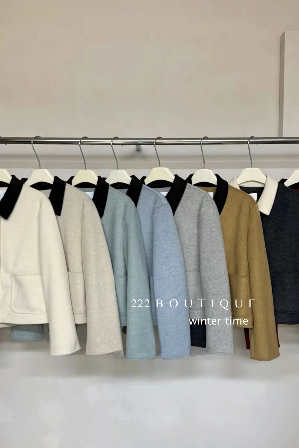 21a28 Cashmere wool coat with notched collar