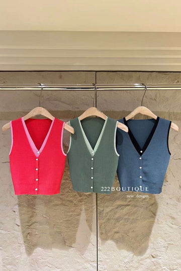 sleeveless top