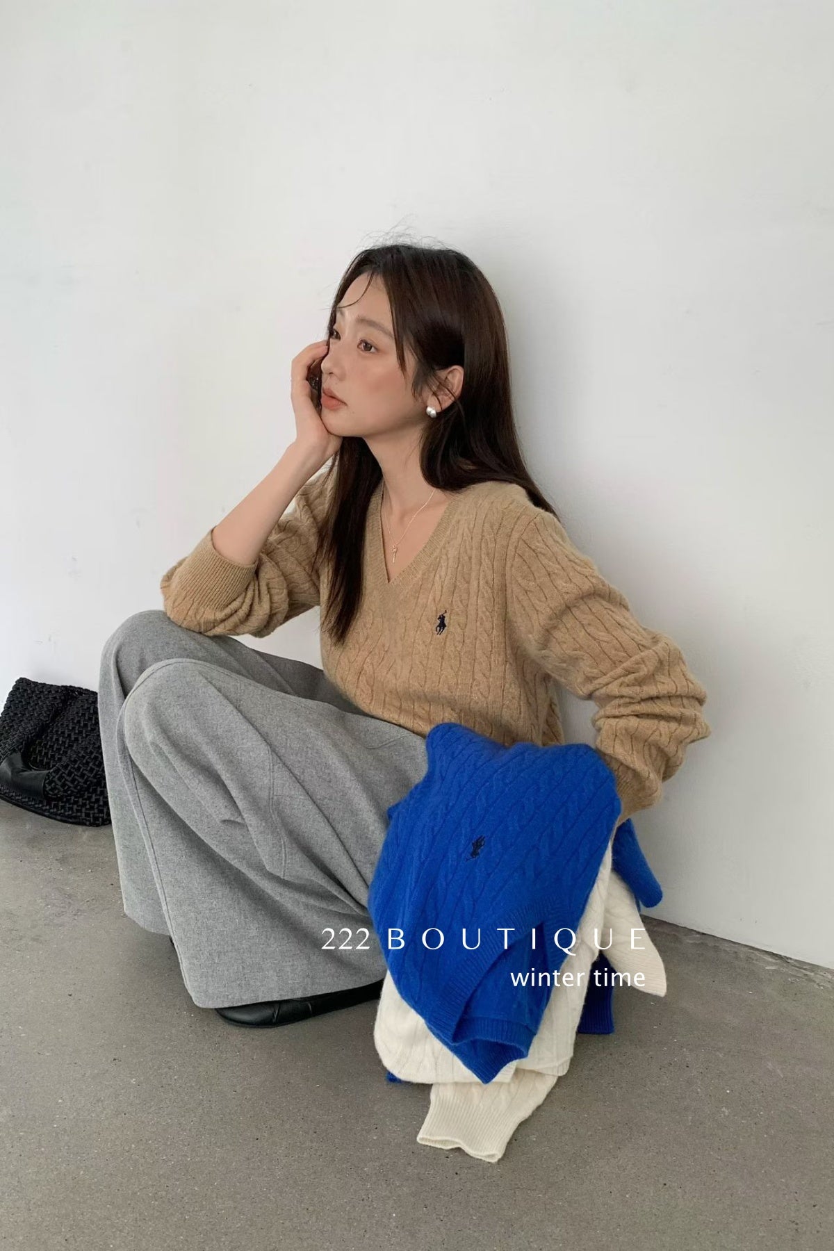 18q27 Wool wide-leg trousers