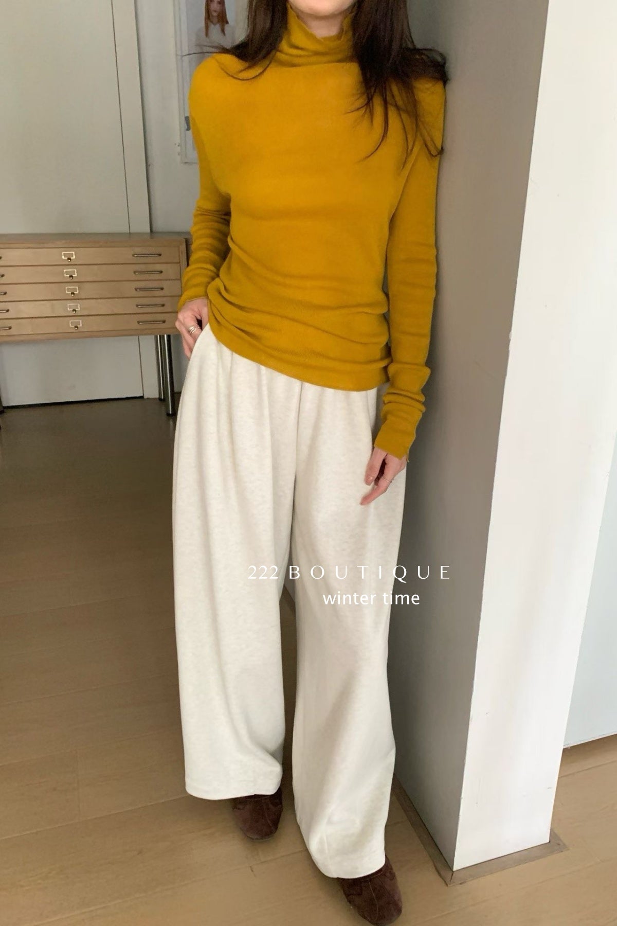 19a91 Basic cashmere turtleneck sweater