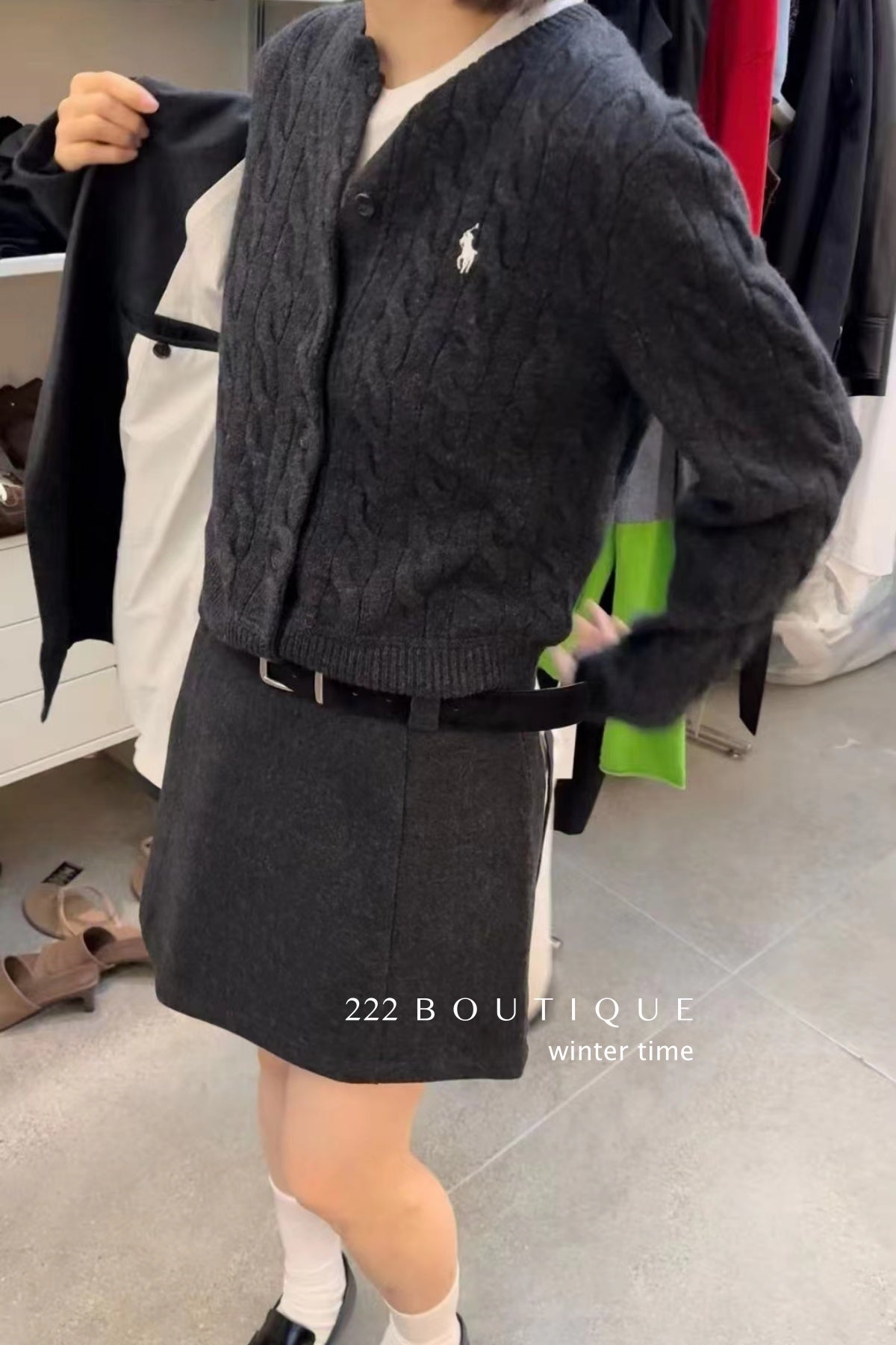 18a98 Cashmere cable-knit cardigan