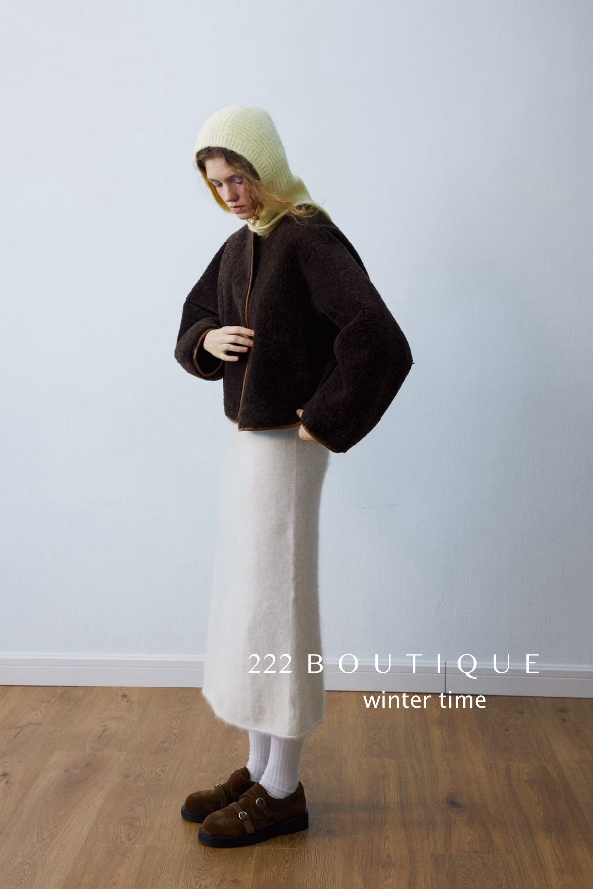 19a74 Reversible fur–suede jacket