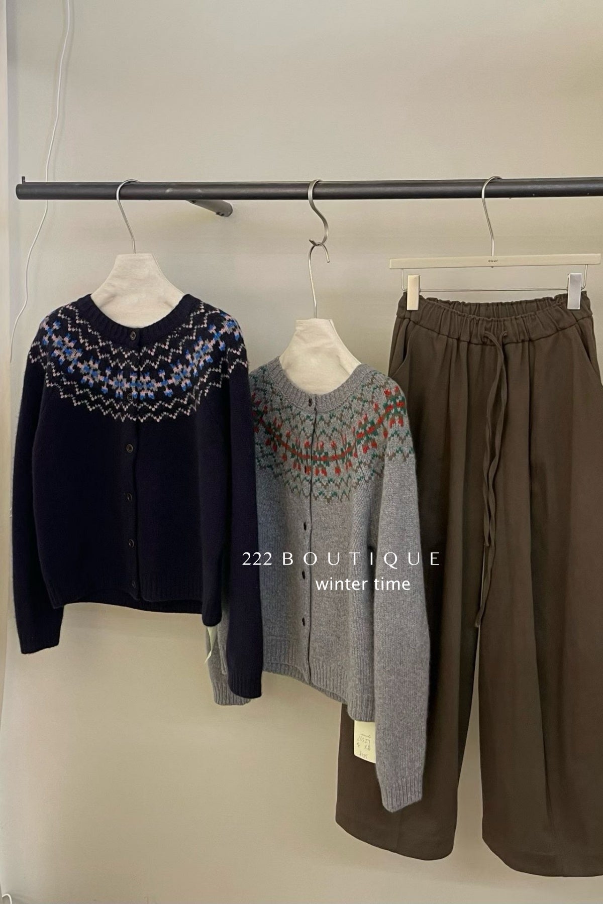 19a100 Cashmere patterned cardigan