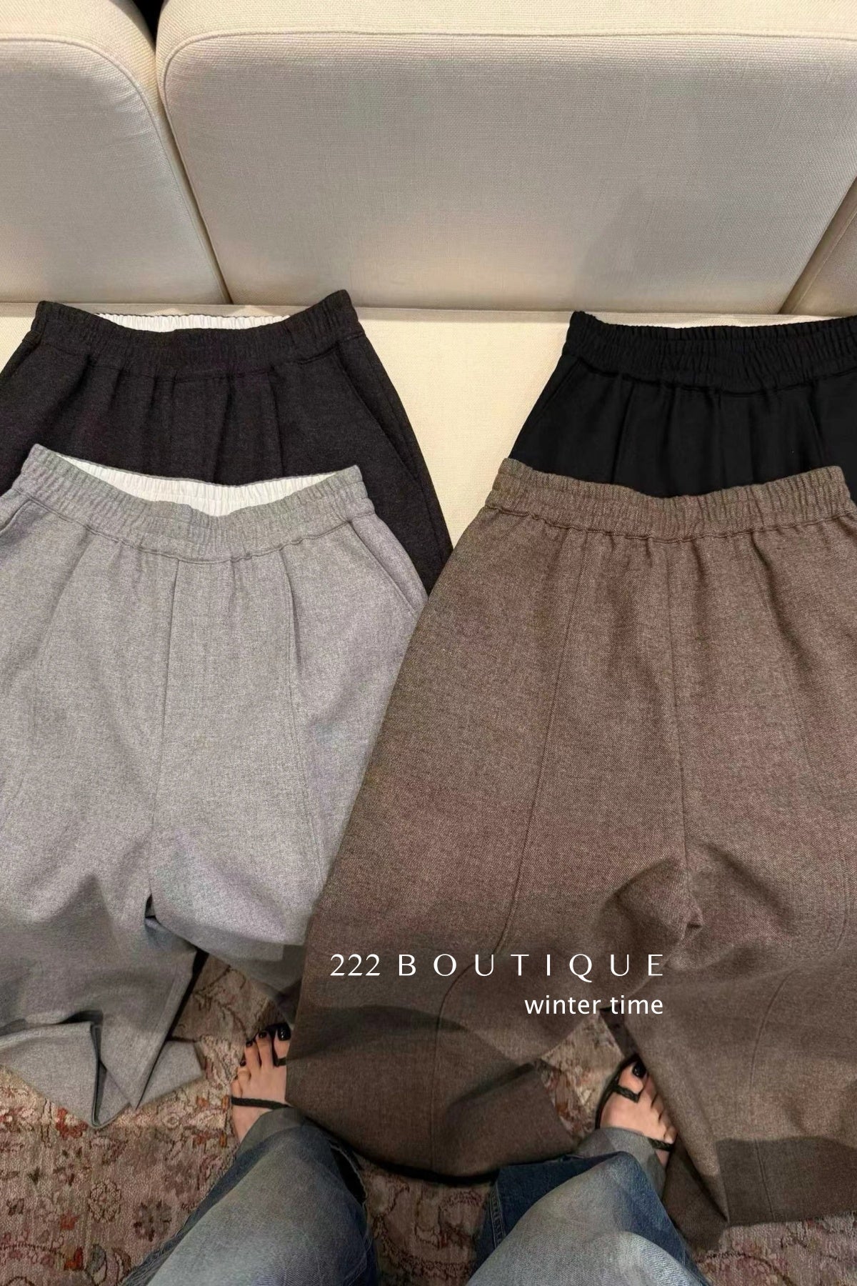 18q27 Wool wide-leg trousers