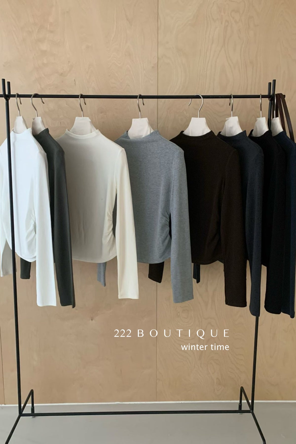 18a95 Thermal high-neck top