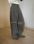 20q20 Wool baggy trousers
