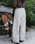 19q3 Wool baggy trousers with belt