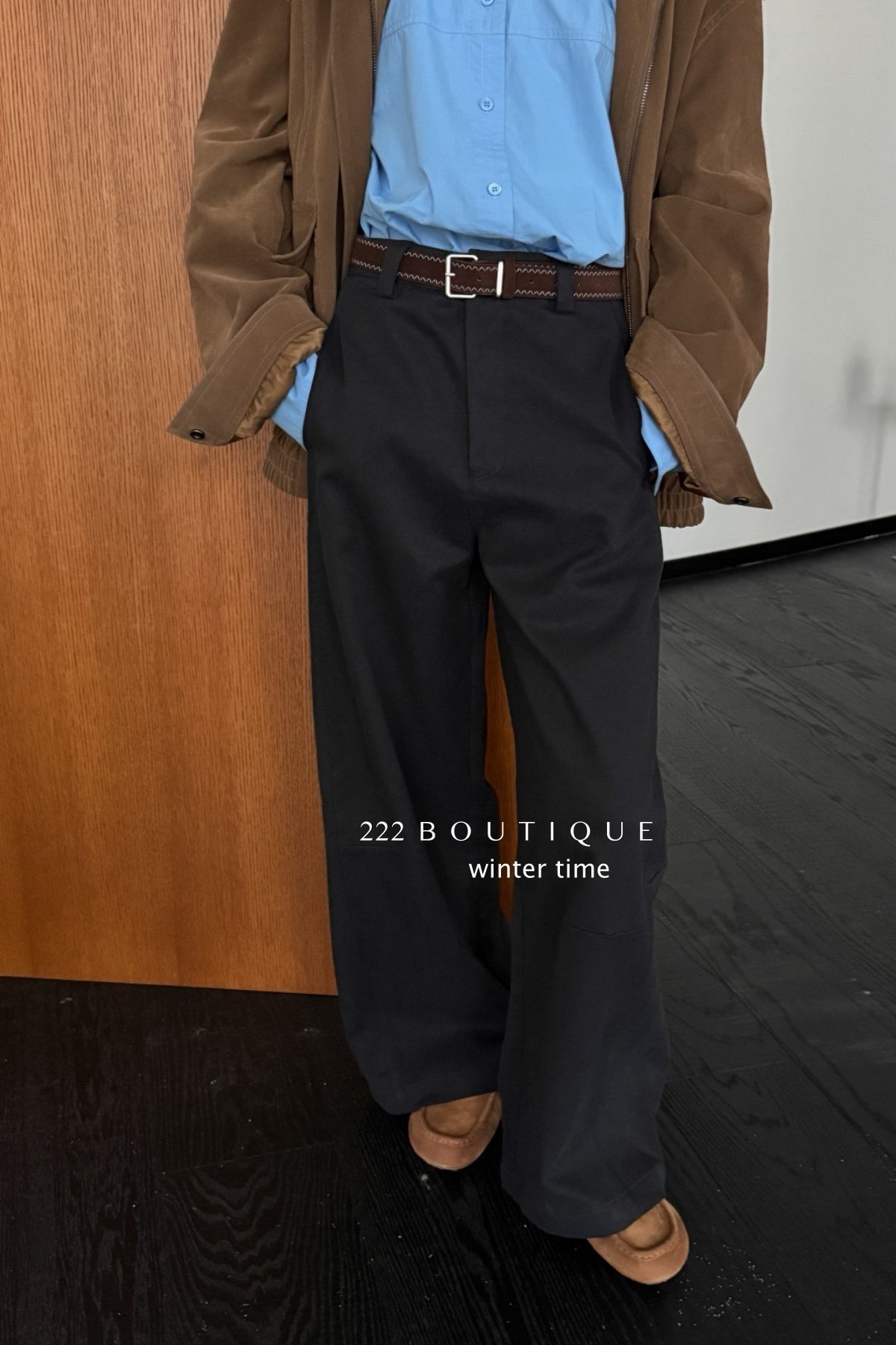 19q3 Wool baggy trousers with belt