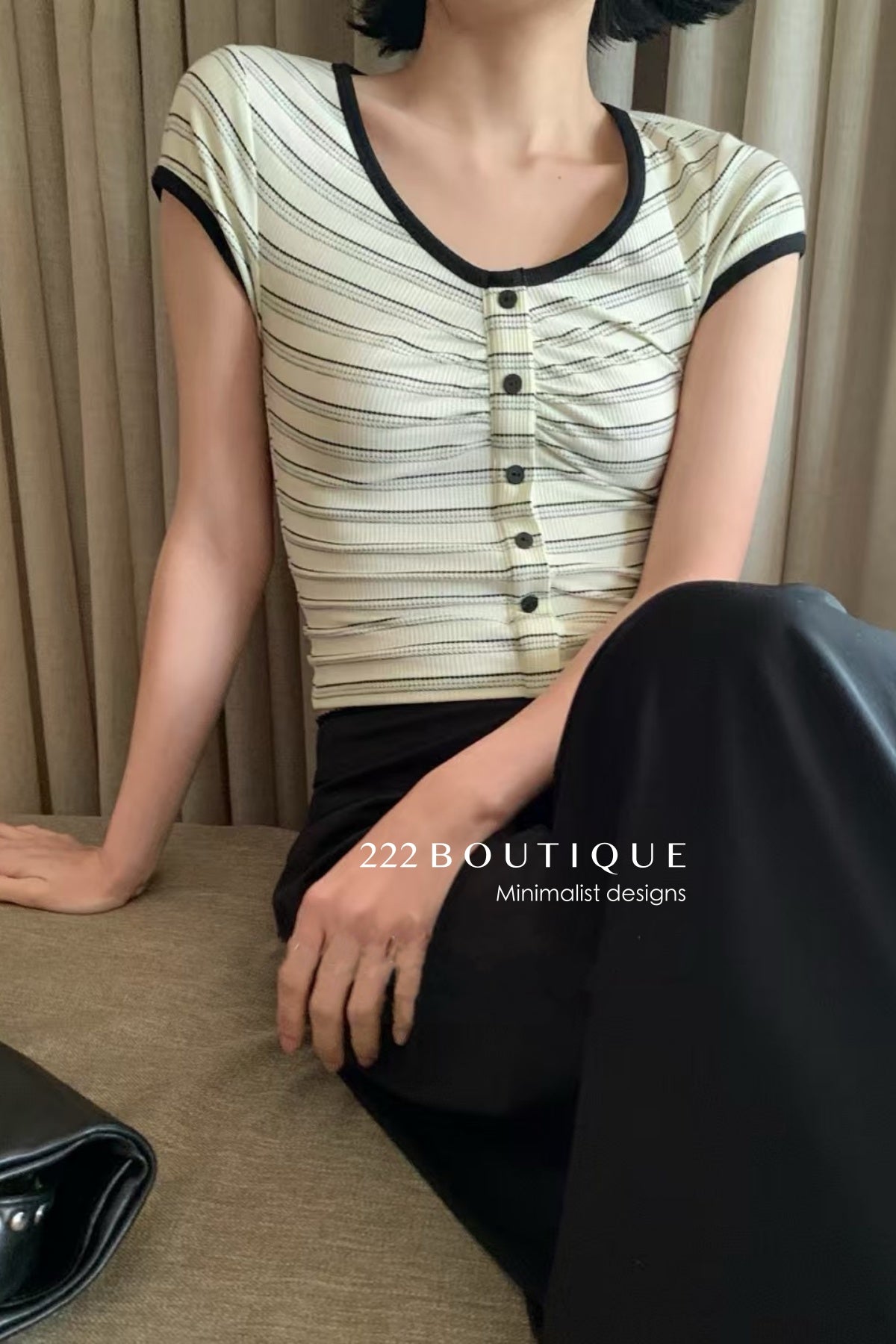 12a7 Striped ribbed top – contrast trim