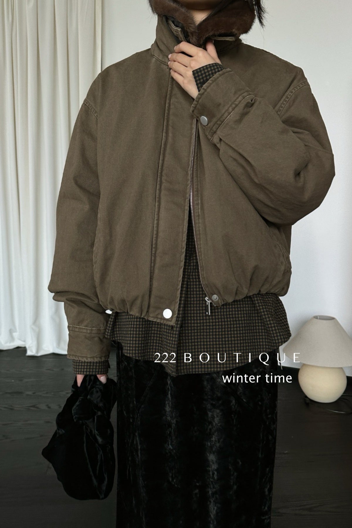 20a129 Basic puffer jacket with fur-trim collar