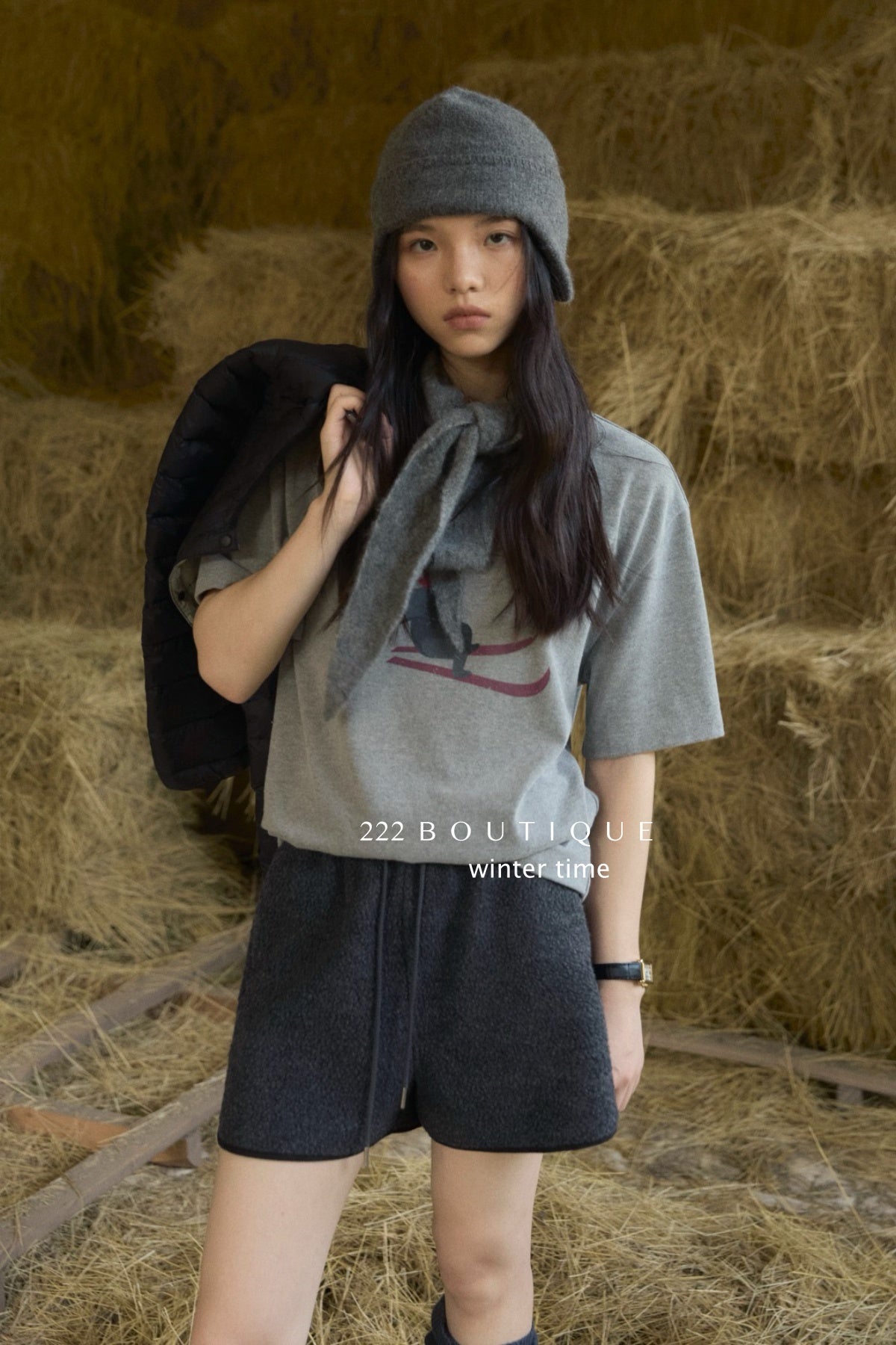19q26 Fur shorts