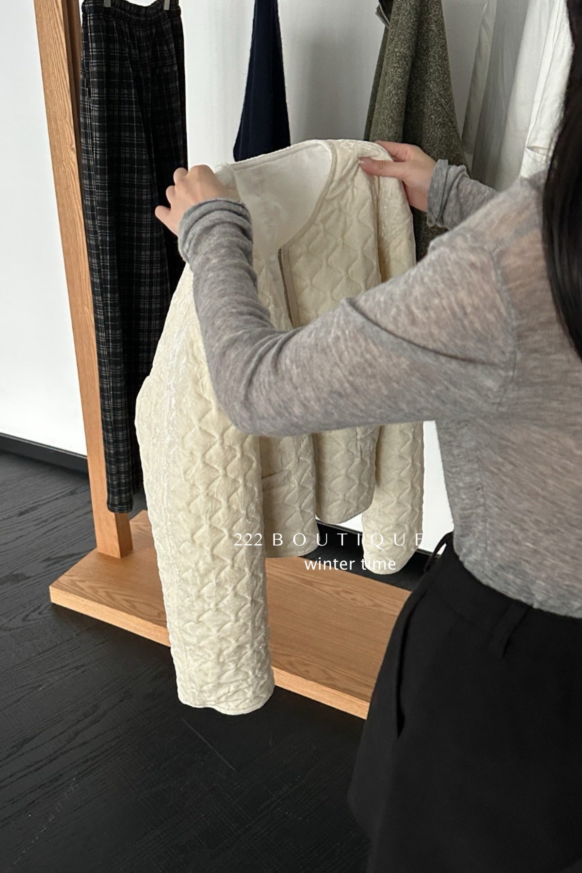 19a61 Velvet quilted puffer jacket