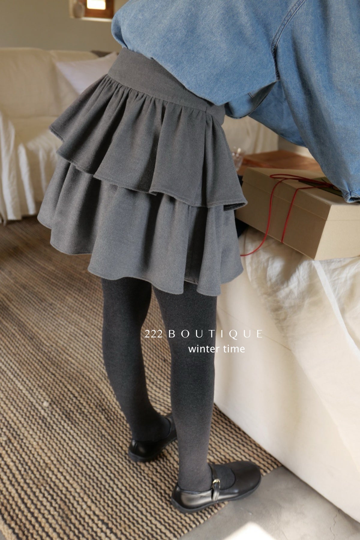 19v13 Wool tiered mini skirt