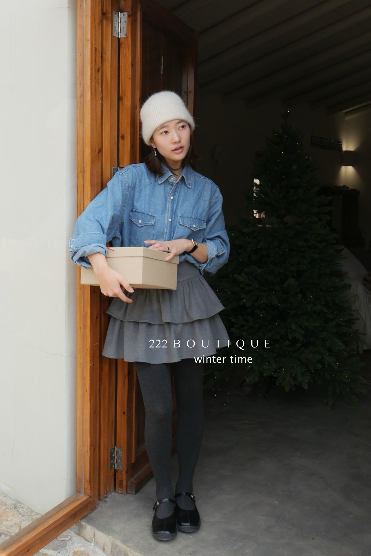 19v13 Wool tiered mini skirt