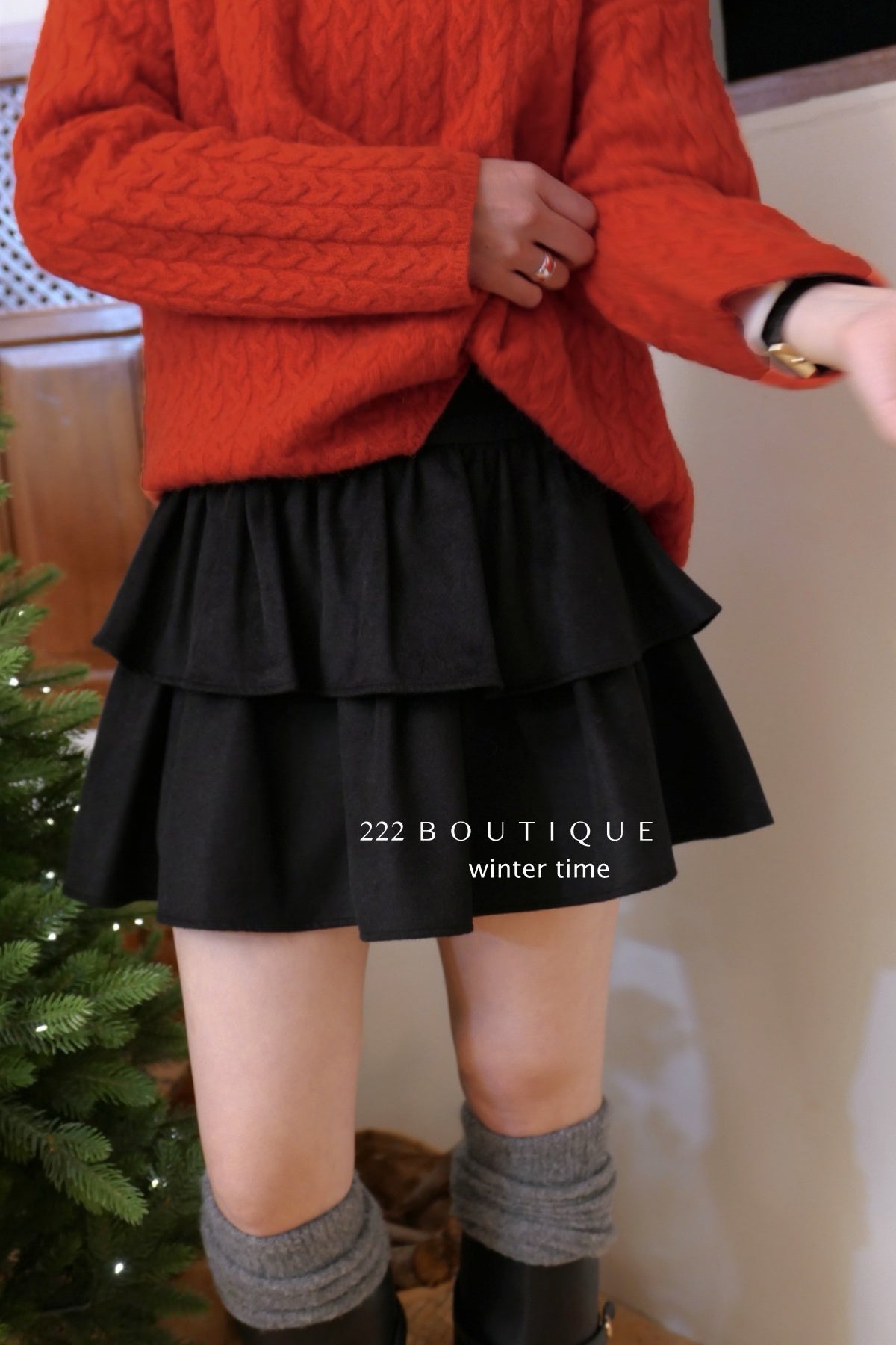 19v13 Wool tiered mini skirt