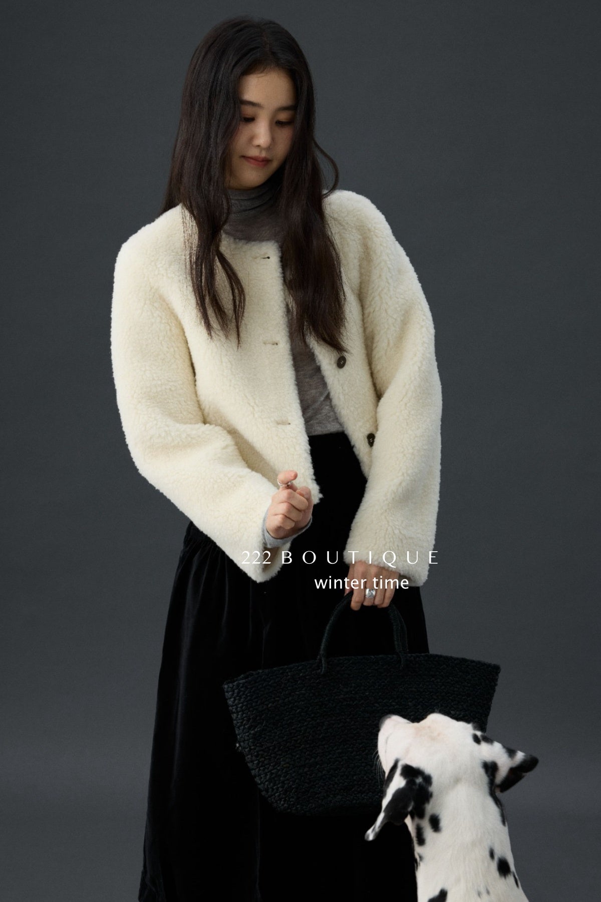 19a115 Fur round-neck jacket