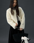 19a115 Fur round-neck jacket