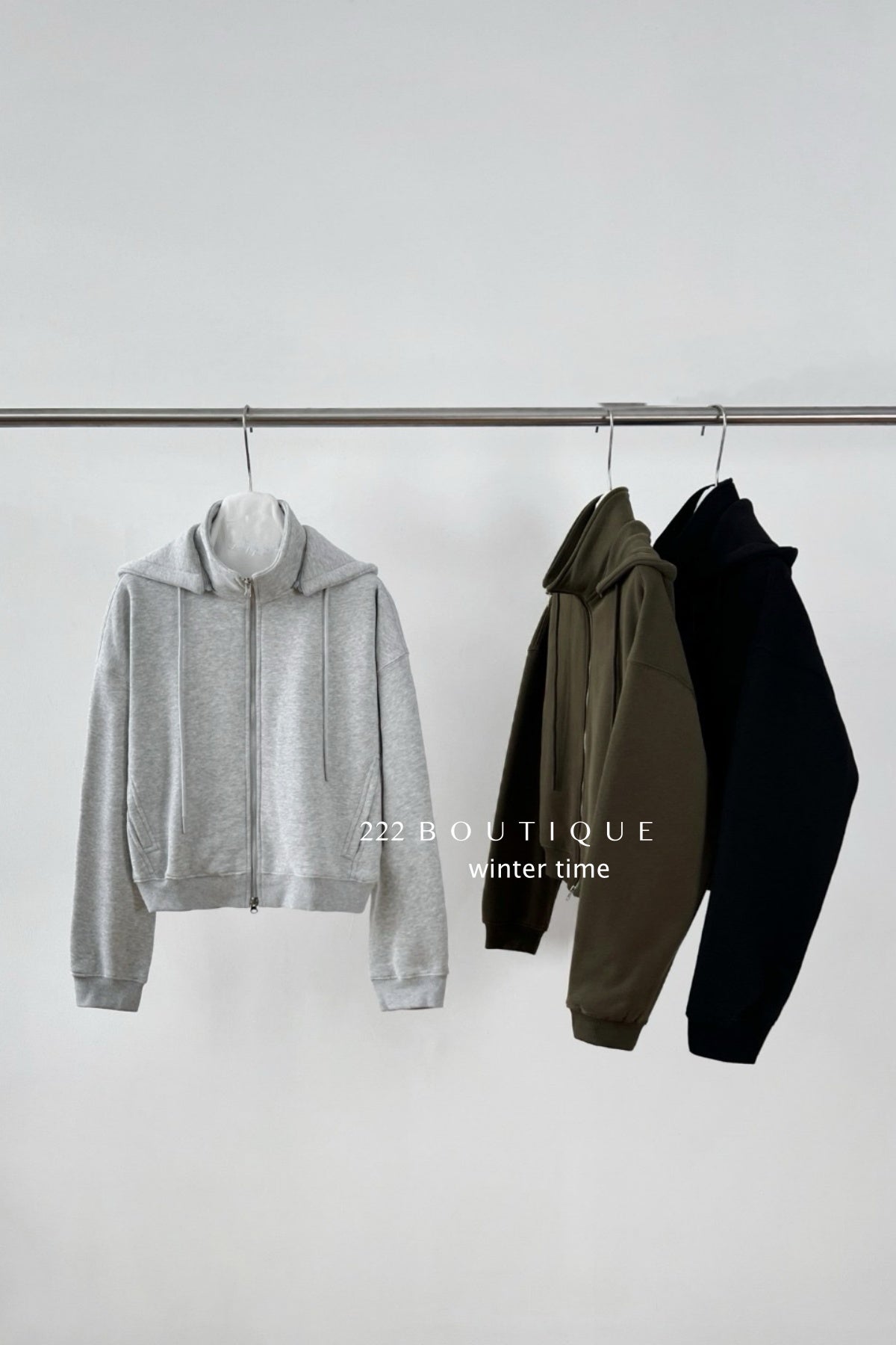 19a65 Basic zip-up hoodie