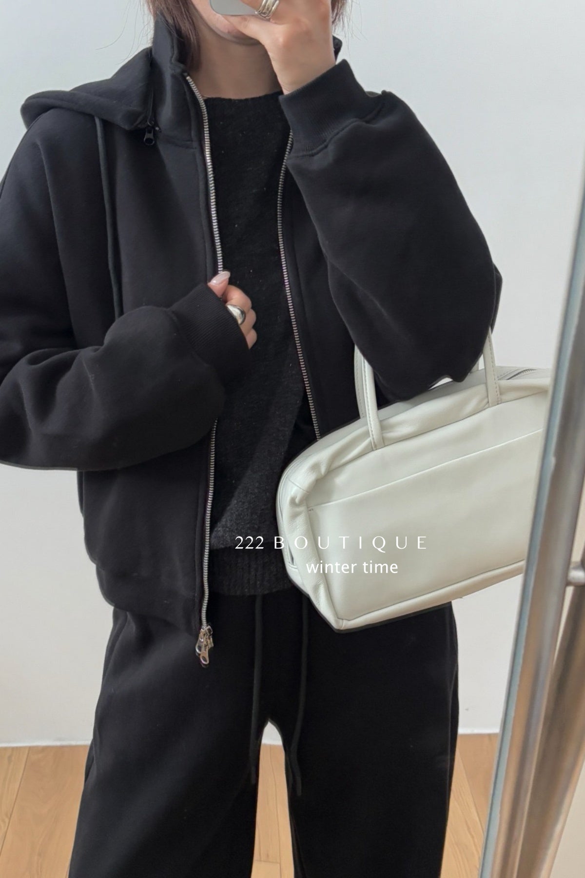 19a65 Basic zip-up hoodie