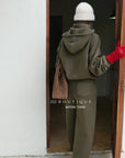 19a65 Basic zip-up hoodie