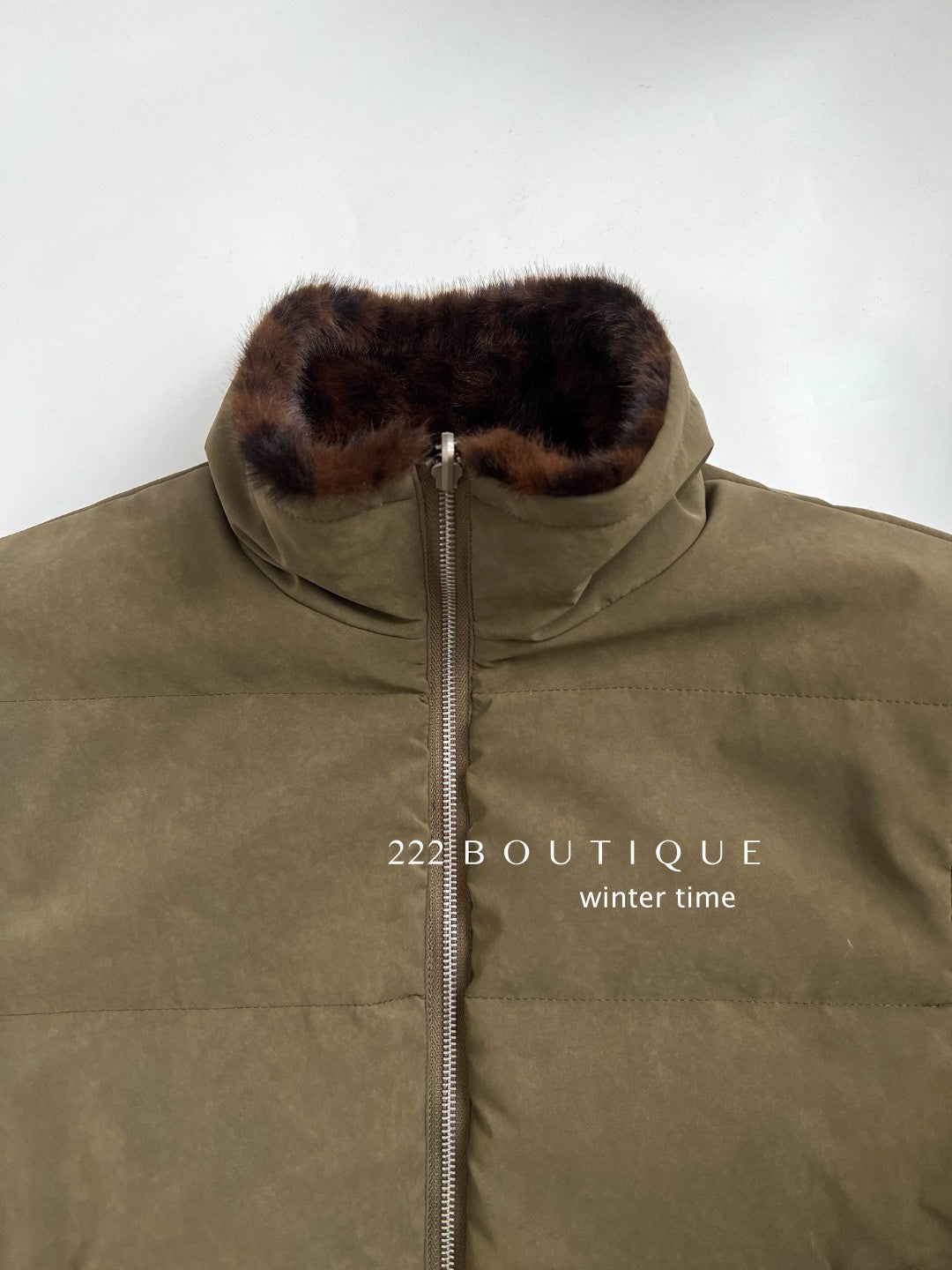 19a97 Reversible winter vest