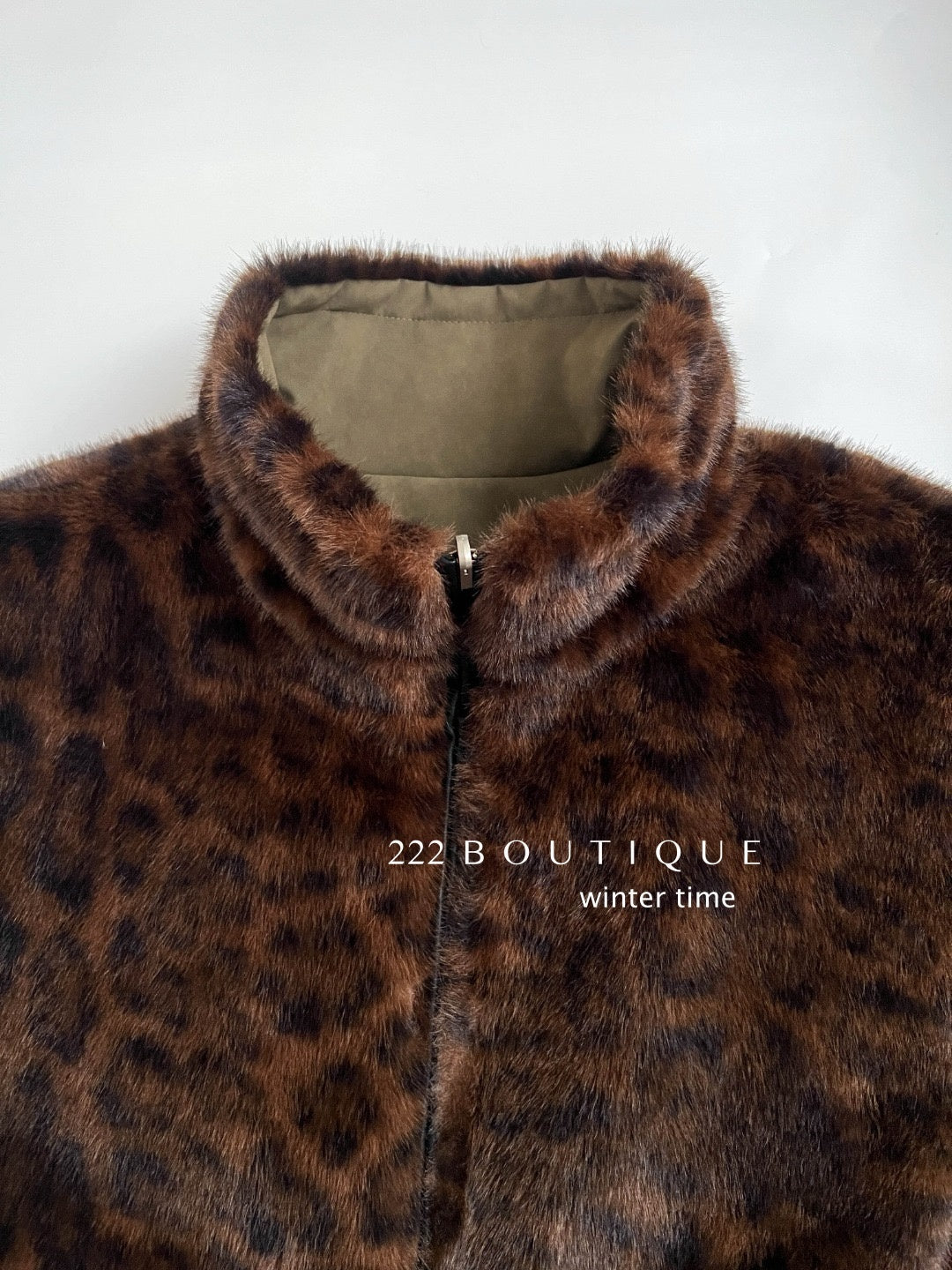 19a97 Reversible winter vest