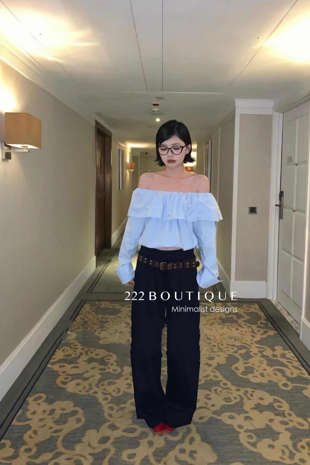 12a4 Off-shoulder ruffle blouse – embroidered cotton