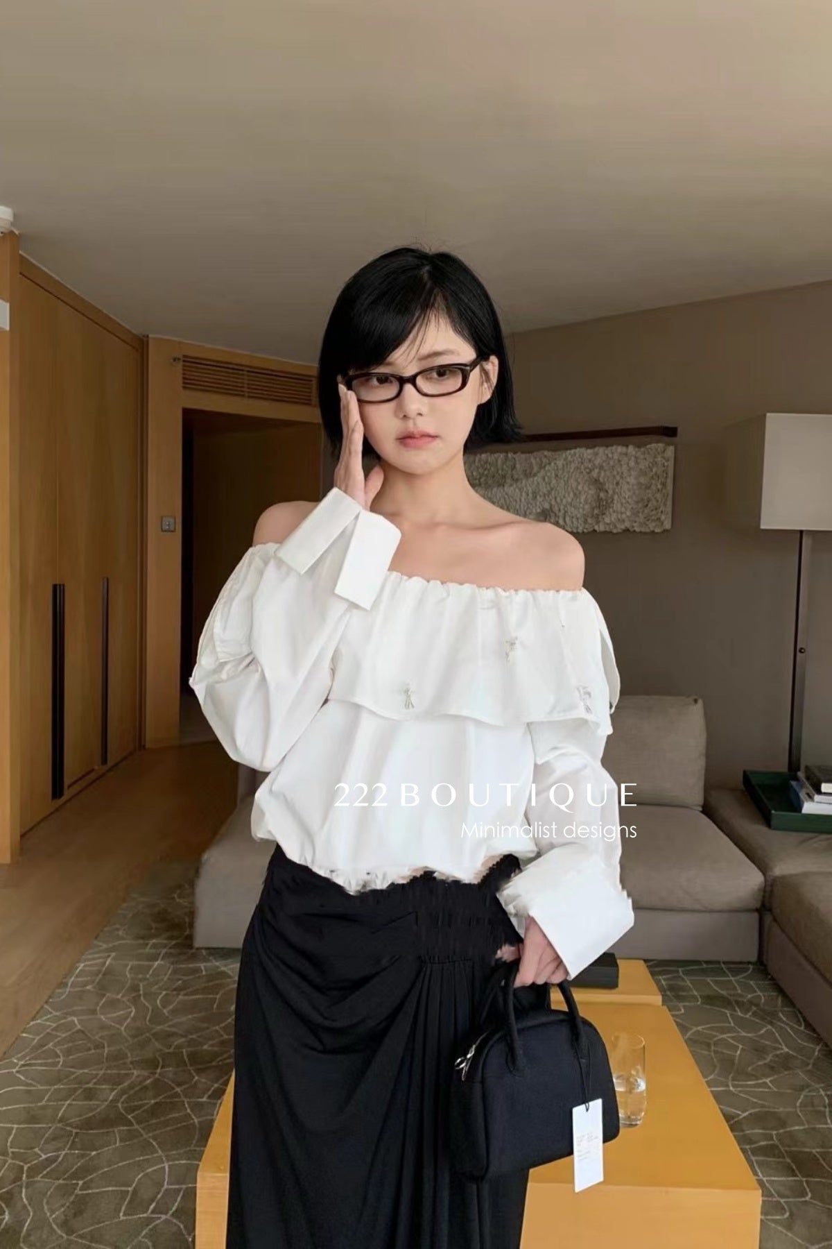 12a4 Off-shoulder ruffle blouse – embroidered cotton