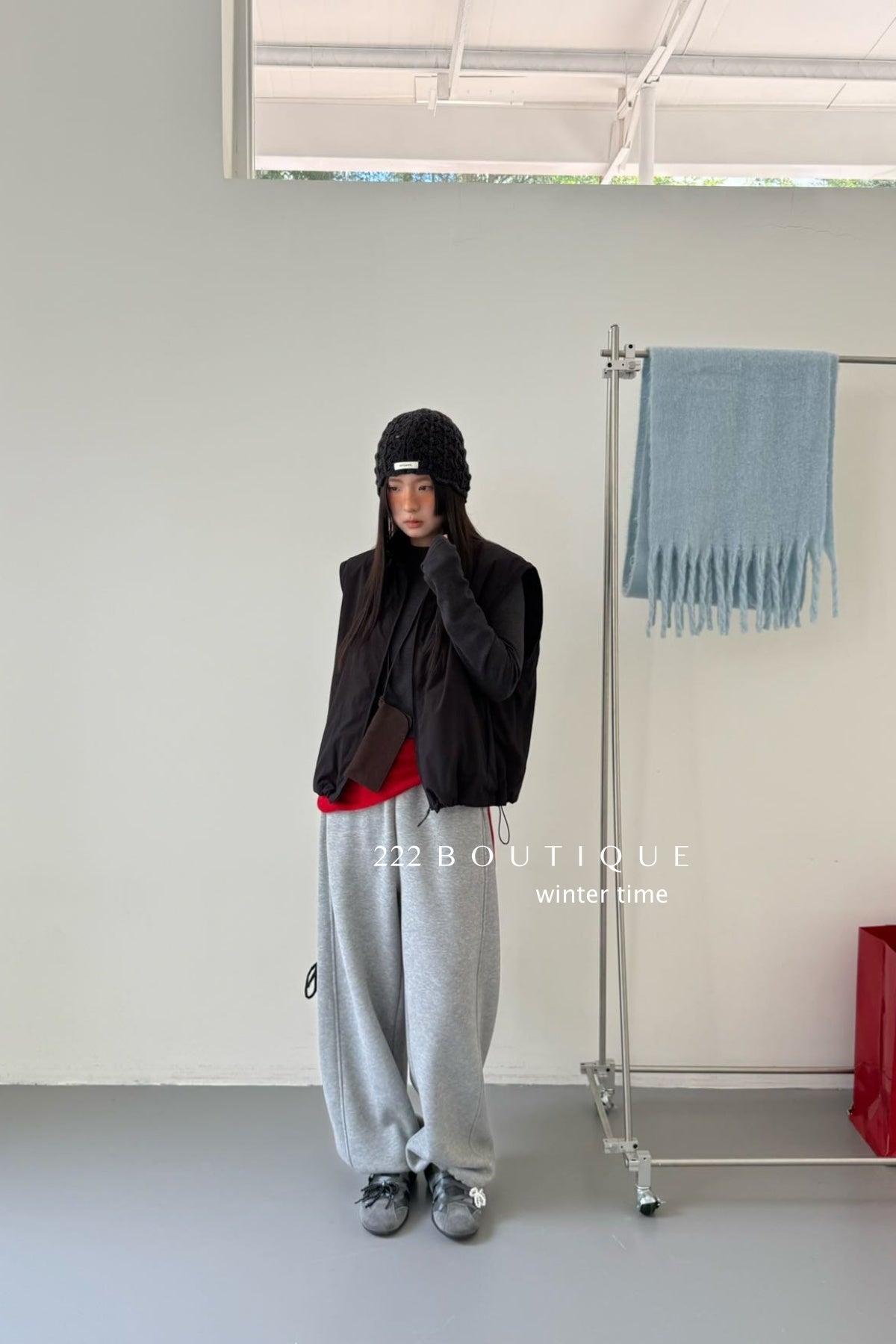 19q9 Grey straight-leg elastic-waist sweatpants