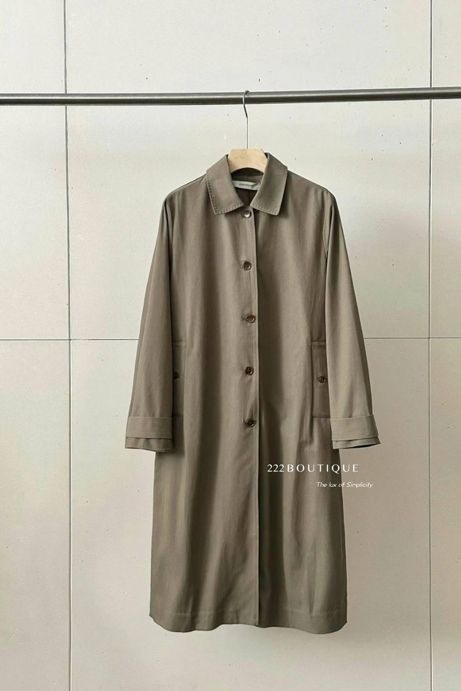 trenchcoat