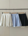 mini skirts