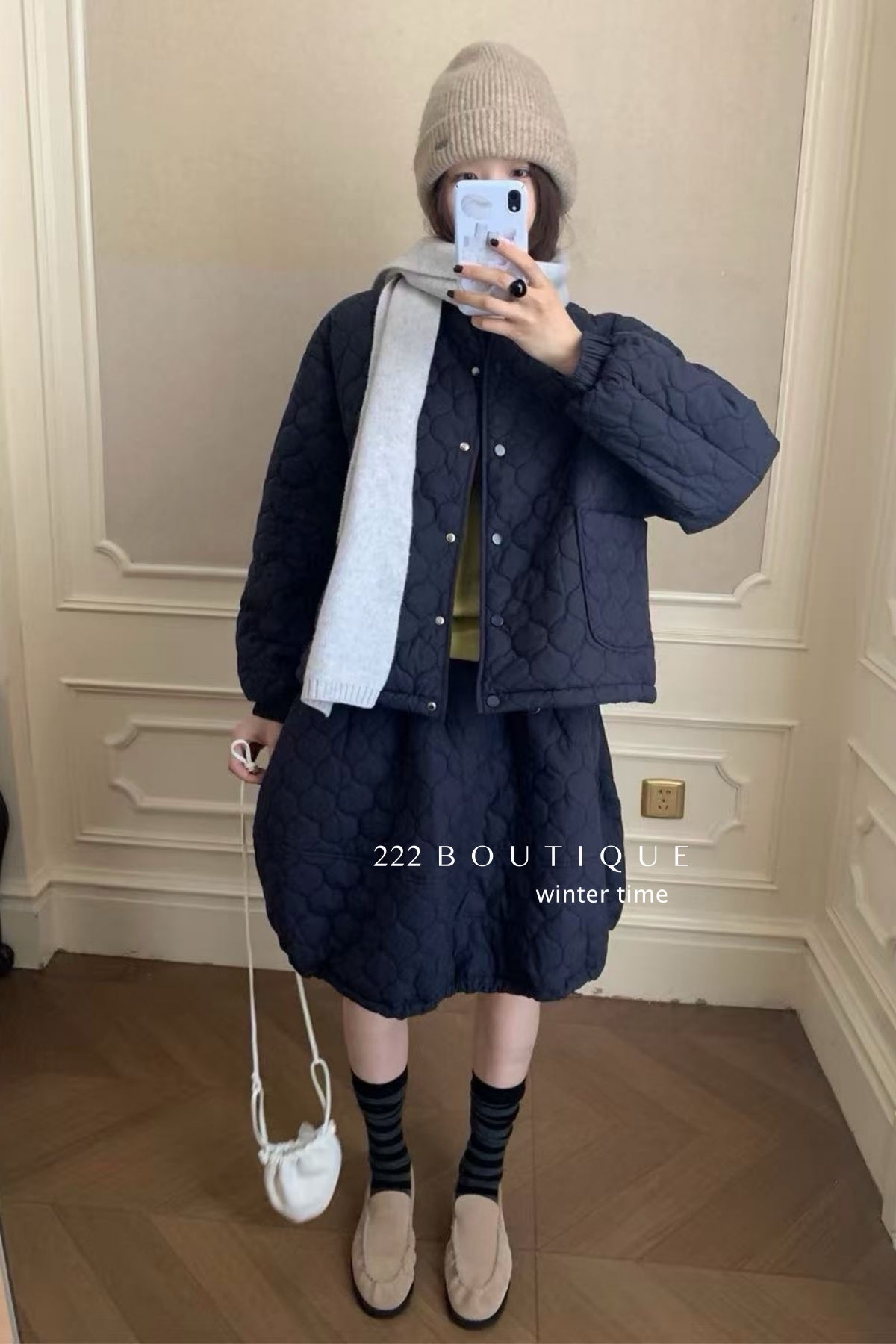 19v15 Short puffer skirt