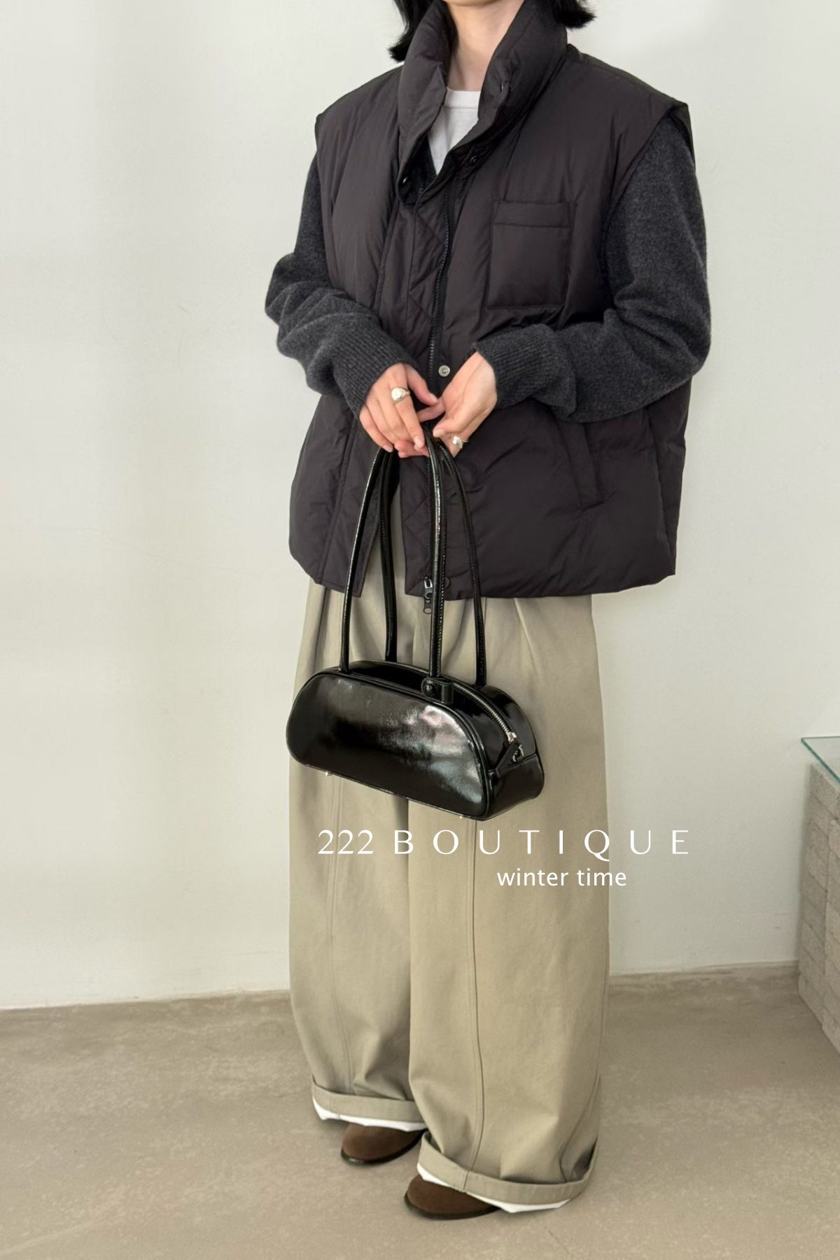 20q14 Wool–khaki blend cropped trousers with belt