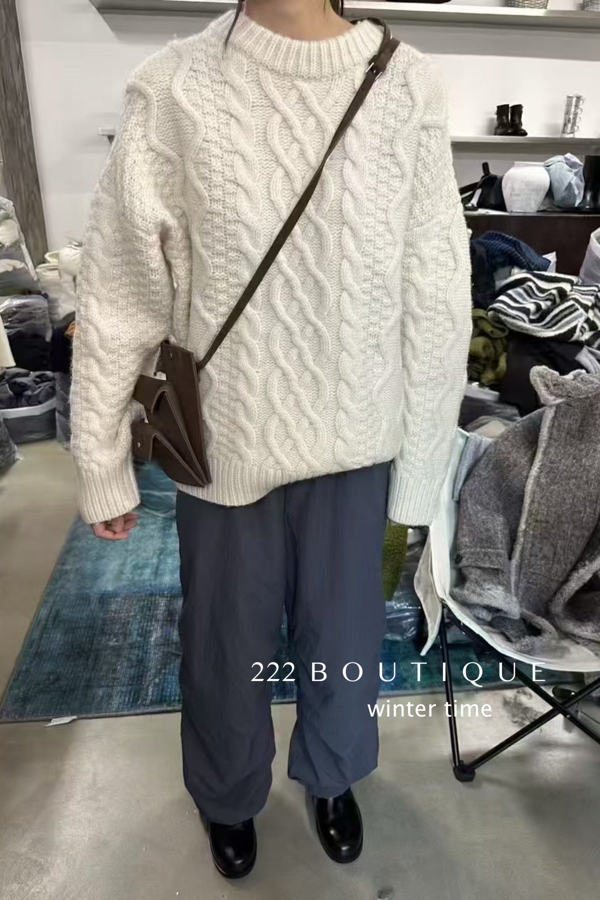 19a112 Cashmere cable-knit sweater