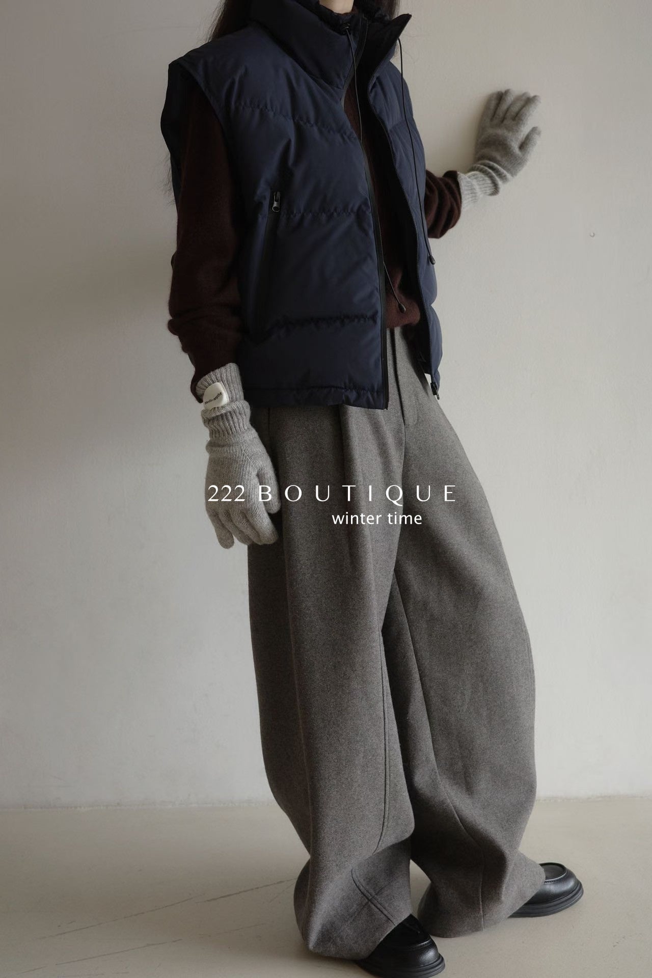 20q20 Wool baggy trousers