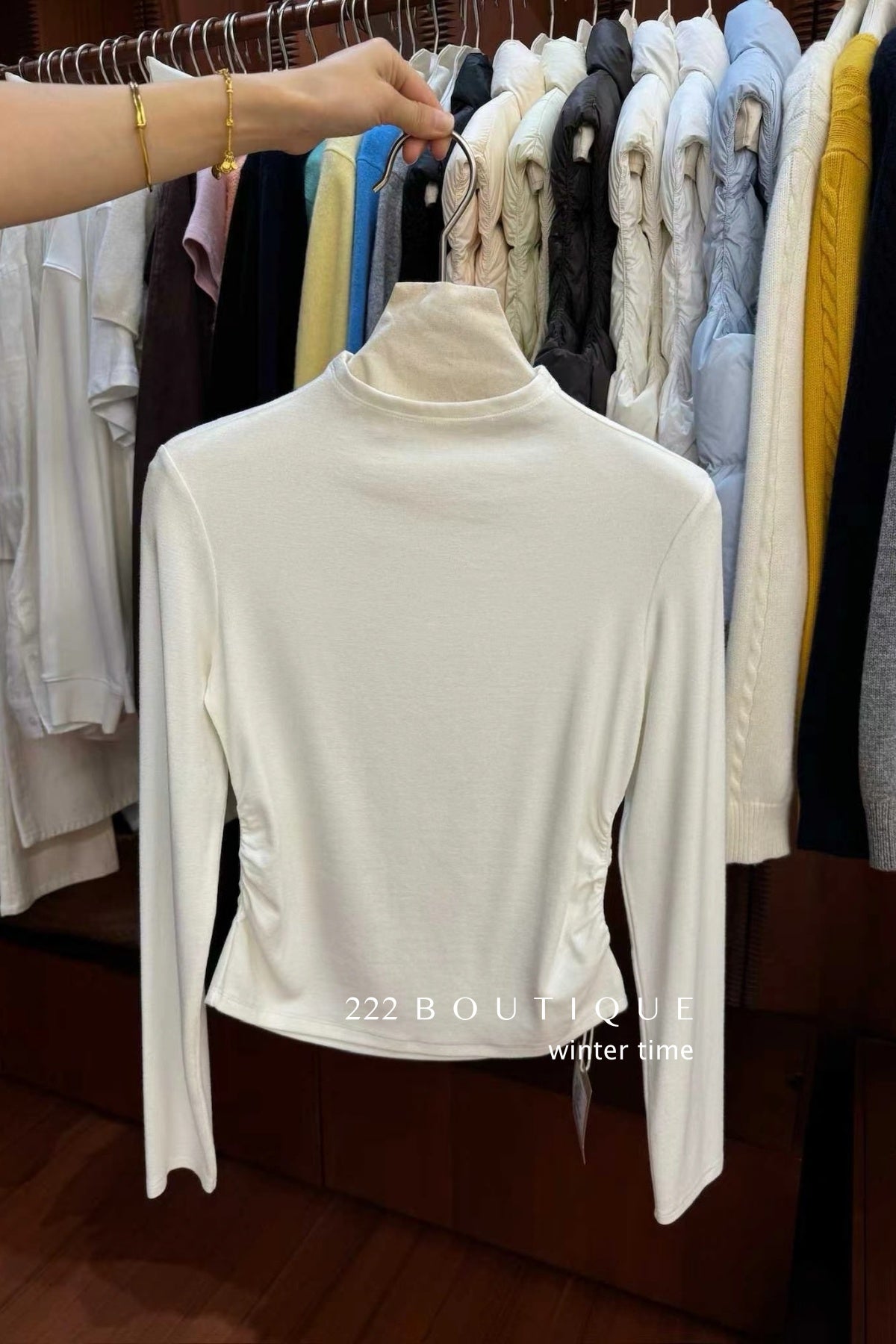 18a95 Thermal high-neck top
