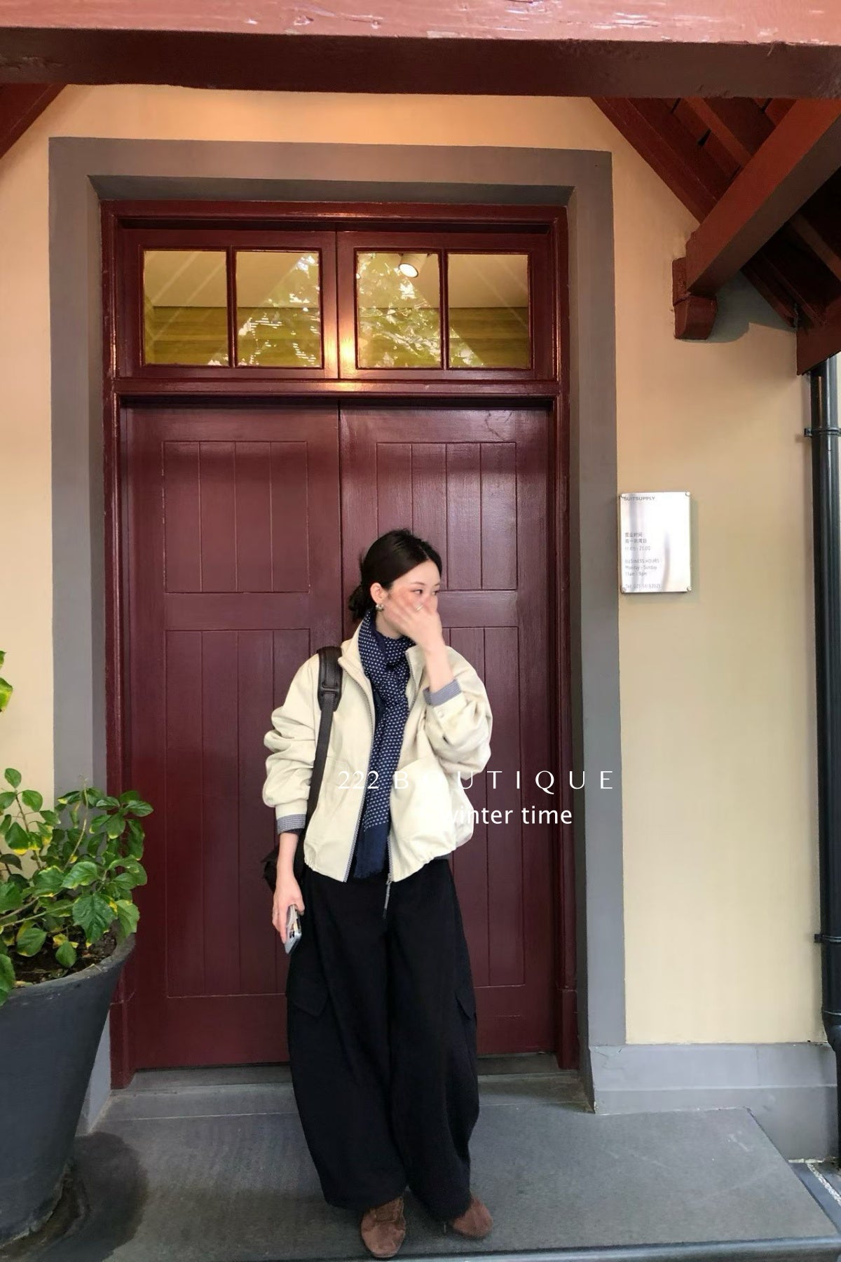 19a102 Down puffer jacket with cuffed sleeves