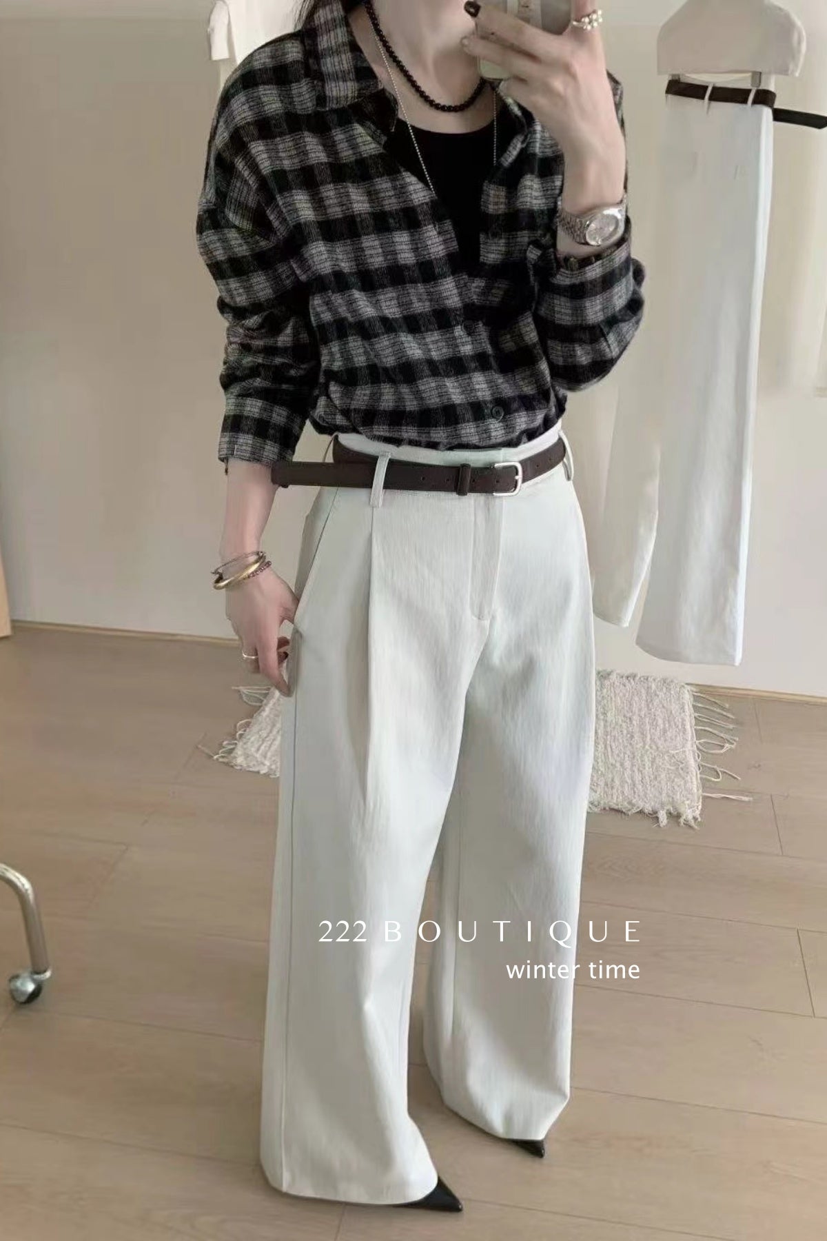 18q30 Cashmere wool trousers with belt