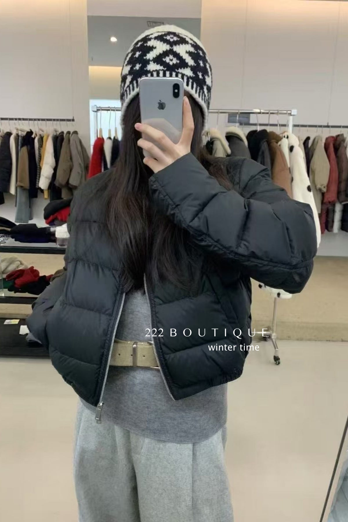 19a88 Down round-neck puffer jacket