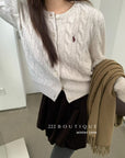 18a98 Cashmere cable-knit cardigan